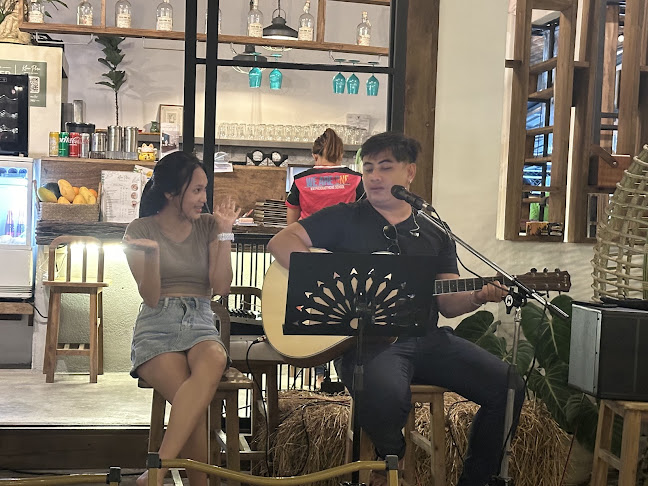 Comentarii opinii despre Khao Phra Cafe & Eatery