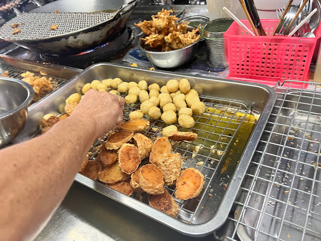 Comentarii opinii despre ร้านก๋วยจั๊บแห่งความสุข Happy Noodle