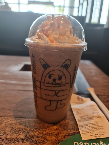 Opinii despre สตาร์บัคส์ สาขา เดอะเบย์พัทยา în อำเภอบางละมุง - การบริการอาหารและที่พัก