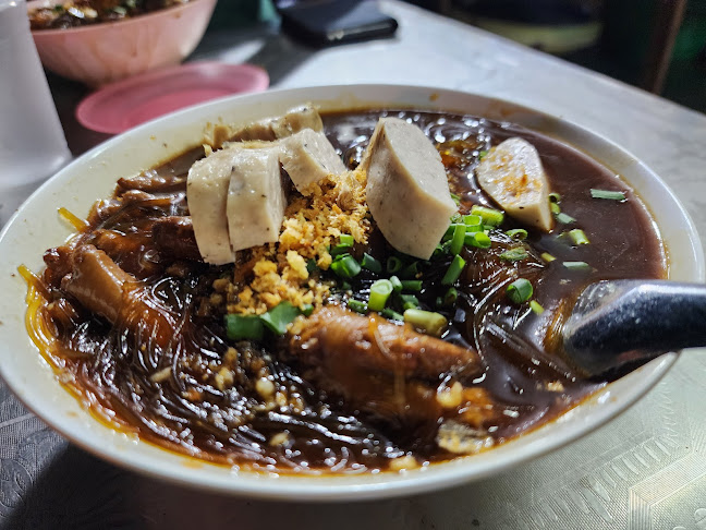 Comentarii opinii despre โจ๊ก ก๋วยจั๊บ ต้มเส้น บัตรคิว