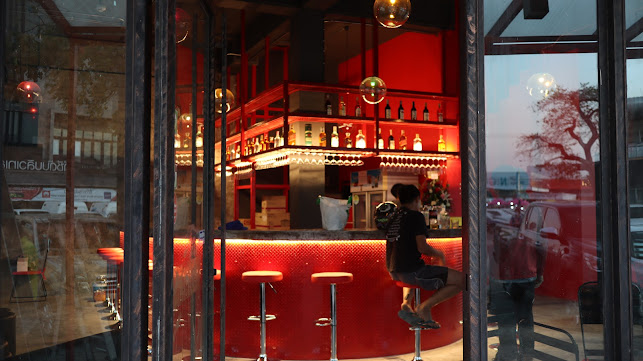 อาคาร D 101-102-D201 941 26-27 ถ. ชยางกูร ต.ในเมือง อ.เมือง อุบลราชธานี 34000