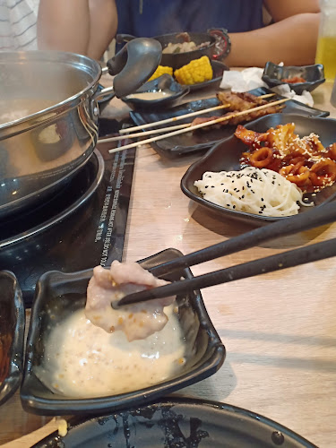 กินรึยังชาบูบุฟเฟ่ต์ภูเก็ต - การบริการอาหารและที่พัก