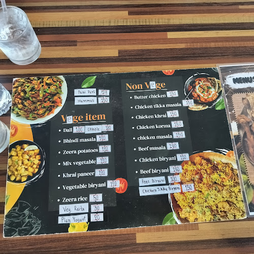 La Fiesta Indian Pakistan Thai Cafe n’Restaurant Hatyai (Halal) - การบริการอาหารและที่พัก