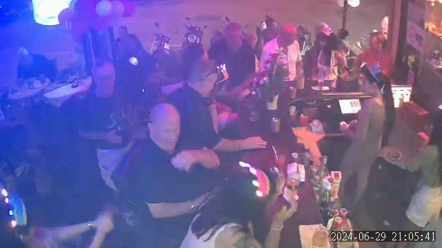 Comentarii opinii despre The Beach Place Jomtien