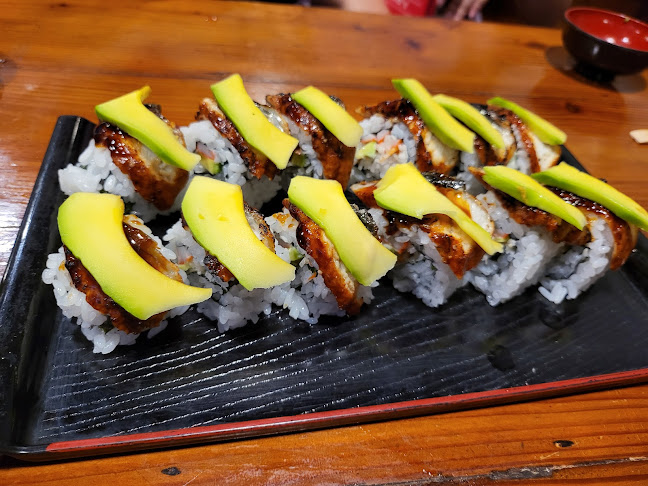 อุโอเทรุซุยซัน ซูชิ ภูเก็ต– ราไวย์ บีช - การบริการอาหารและที่พัก