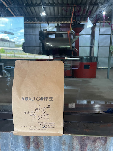 โรงคั่วกาแฟ Road Coffee - การบริการอาหารและที่พัก