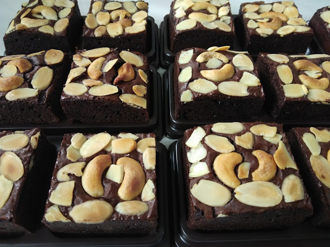 ขนมแม่ปุ๊ - การบริการอาหารและที่พัก