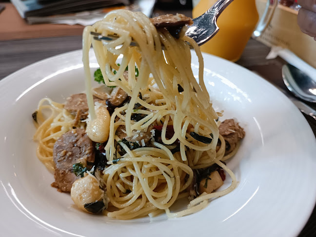 Chocolate Factory Pattaya Parking