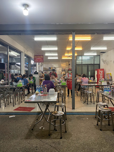 Comentarii opinii despre Tumrub Suki Khao Pad Pu Hatyai