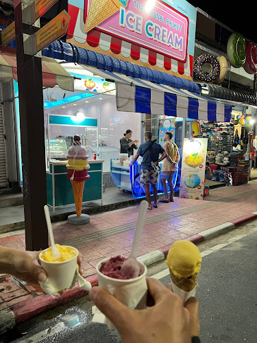 124 ถ. ทวีวงศ์ ตำบลป่าตอง อำเภอกะทู้ ภูเก็ต 83110