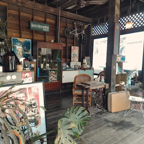 171 ถนน เพชรเจริญ ตำบล ในเมือง อำเภอเมืองเพชรบูรณ์ เพชรบูรณ์ 67000