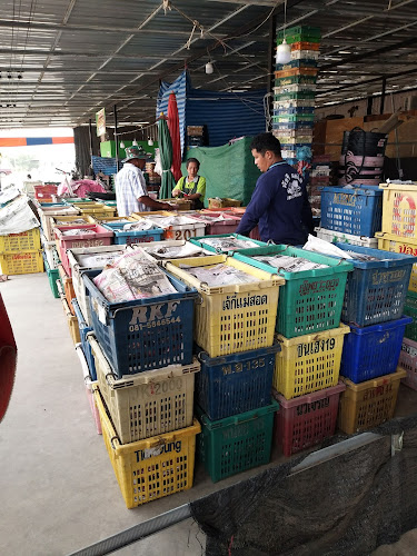 ตลาดไทยเจริญ ตลาดกลางผลไม้จังหวัดพิษณุโลก - อำเภอเมืองพิษณุโลก