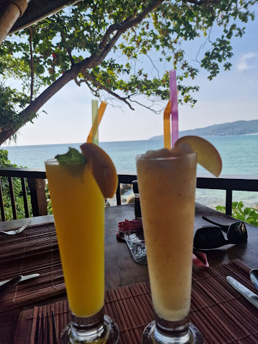 ออน เดอะ ร๊อค