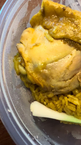 น้องมิว อาหารปักษ์ใต้ - การบริการอาหารและที่พัก