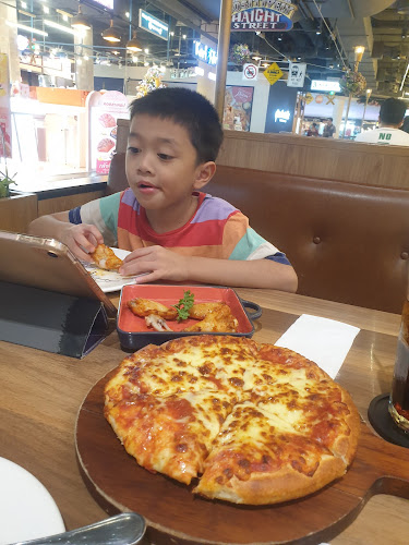 หมู่ที่ 6 เทอร์มินอล 21 พัทยา ชั้น 3 ห้อง SH3016-17 เลขที่ 777 อำเภอบางละมุง 20150