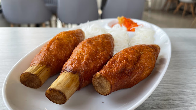 วีที แหนมเนือง หัวรถไฟ