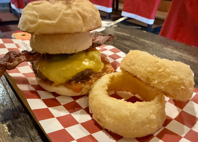 JIM's Burgers & Beers - Pakkred - การบริการอาหารและที่พัก