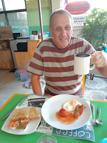 Lemon Tree - การบริการอาหารและที่พัก