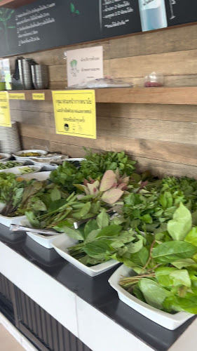 ขนมจีนจี้ลิ่ว บ๊ะจ่างภูเก็ต - การบริการอาหารและที่พัก