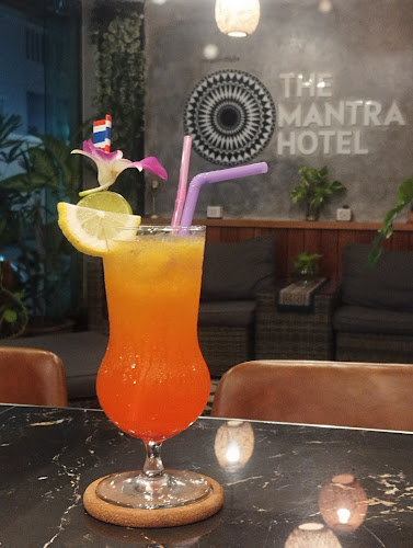 Bar 59 - การบริการอาหารและที่พัก