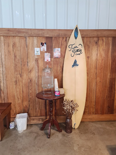 Twogether Cafe - การบริการอาหารและที่พัก