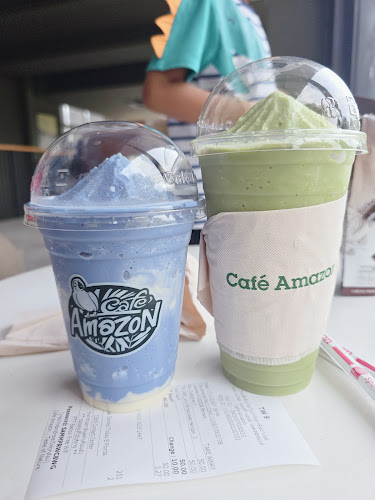 คาเฟ่ อเมซอน คิวรถระโนด