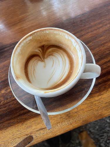 Opinii despre Khao Phra Cafe & Eatery în อำเภอเกาะสมุย - การบริการอาหารและที่พัก