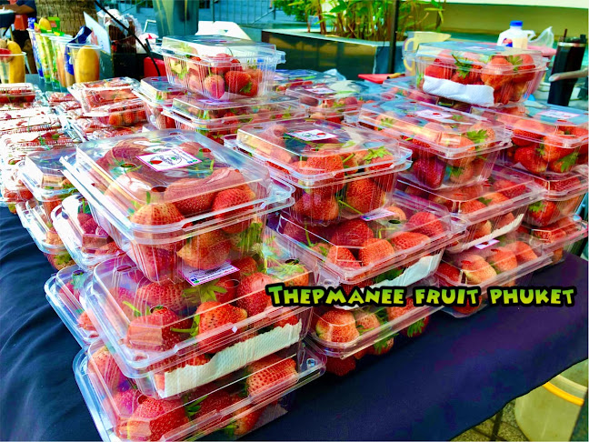 ร้านขายสตรอเบอร์รี่(เทพมณีผลไม้ภูเก็ต) Strawberry shop by Thepmanee fuit phuket. - อำเภอเมืองภูเก็ต