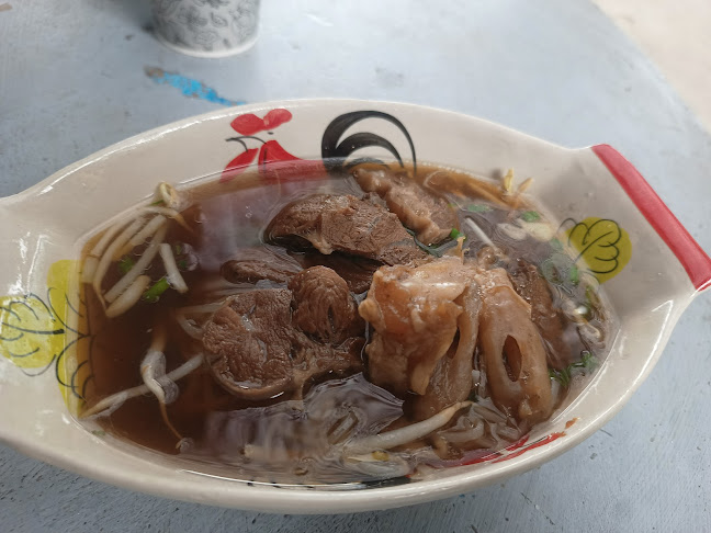 ก๋วยเตี๋ยวเนื้อลายหม้อไฟปากน้ำโพ