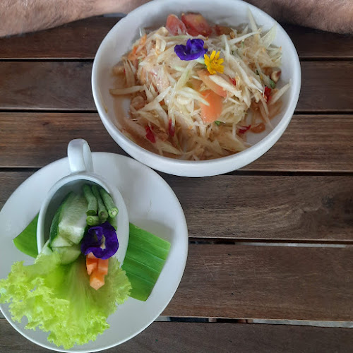 Comentarii opinii despre KIRI burger & bowl , kata beach