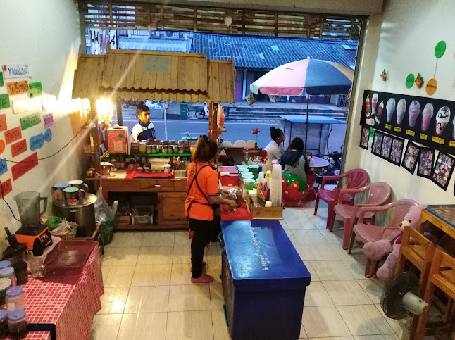 ร้านกาแฟ Nutcoffee สาขาสนม(NUT COFFEE)