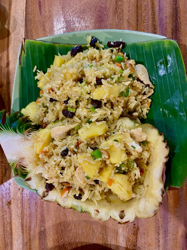 Opinii despre Tom Yum Restaurant în อำเภอเมืองภูเก็ต - การบริการอาหารและที่พัก