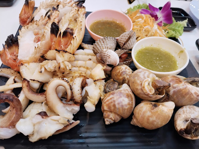 ยืนยิ้ม ซีฟู้ด YuenYim Seafood - อำเภอเมืองนนทบุรี