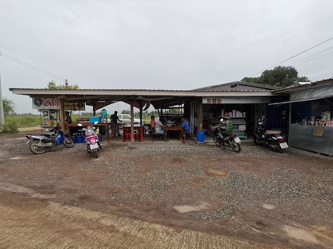 Opinii despre ร้านก๋วยเตี๋ยวแม่สาท (เคยขายอยู่ตลาดพัฒนา)​ în อำเภอเมืองเพชรบูรณ์ - การบริการอาหารและที่พัก