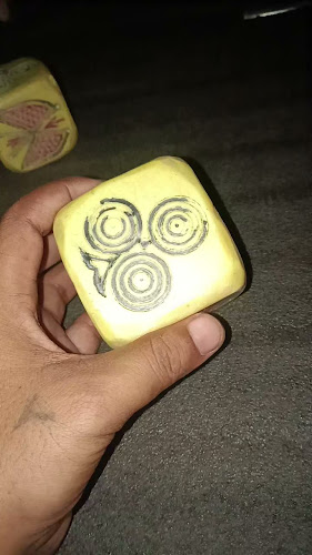 Magic Masala Indian Restaurant - การบริการอาหารและที่พัก