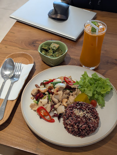 177, 10 ถ. ทุ่งสุขลา ตำบลทุ่งสุขลา อำเภอศรีราชา ชลบุรี 20230