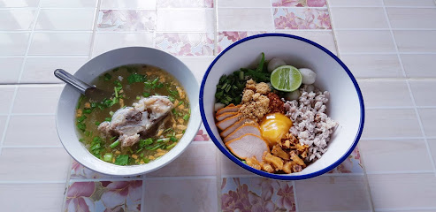 ร้าน​ ก๋วยเตี๋ยวสุโขทัย​ ซอย​ กาญจนวนิช41(ร้านลาบก้อยกาฬสินธุ์เจ้าเก่า)​