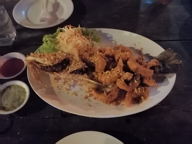 Comentarii opinii despre 18 Mongkut Library Restaurant