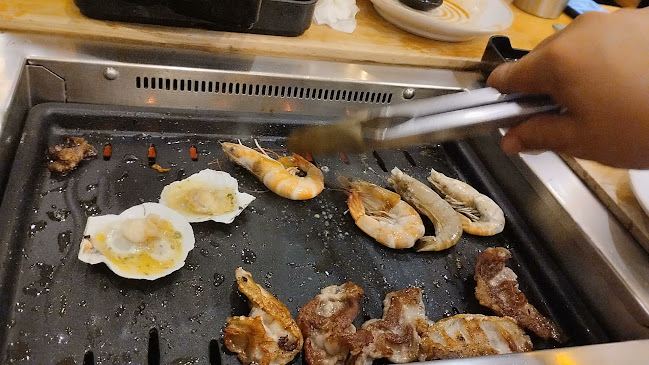 ShabuHito หอมหมื่นลี้ しゃぶ 人 - เมือง