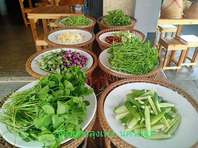 Opinii despre ข้าวแกงลุงเท่ง นครปฐม în เมือง - การบริการอาหารและที่พัก