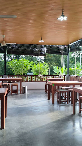 เยี่ยมรสเนื้อตุ๋น(ตรงข้ามวังมัจฉา) Yiam Ros Braised Beef