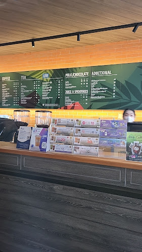 คาเฟ่ อเมซอน คิวรถระโนด