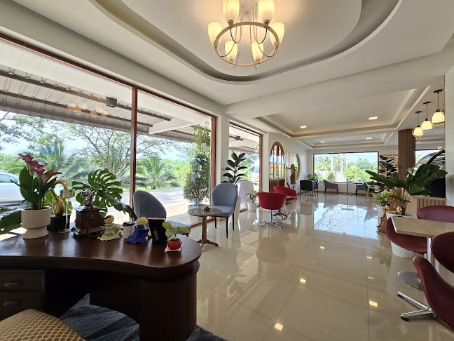 Opinii despre ริช..คาเฟ่ Rich rich în อำเภอเมือง - การบริการอาหารและที่พัก