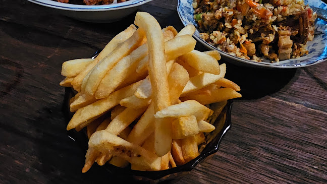 พจนานุกรม - การบริการอาหารและที่พัก