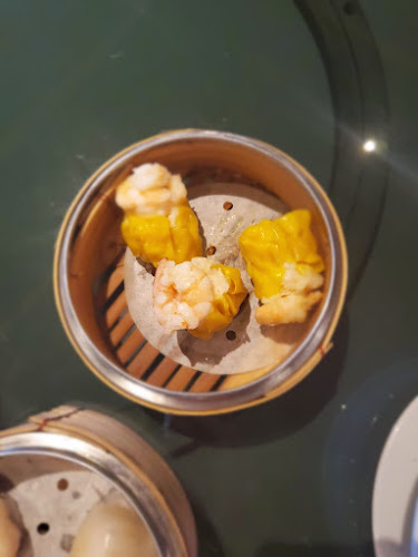 Yan Long Phuket - An Authentic Chinese Restaurant - การบริการอาหารและที่พัก