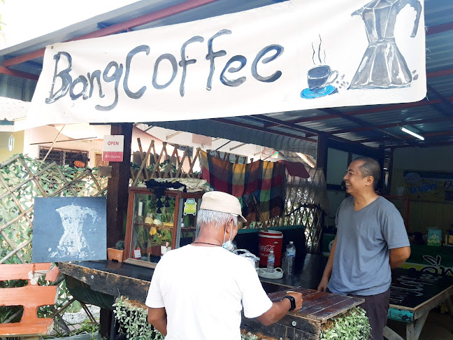 Opinii despre Bang coffee pattaya กาแฟบังพัทยา în อำเภอบางละมุง - การบริการอาหารและที่พัก