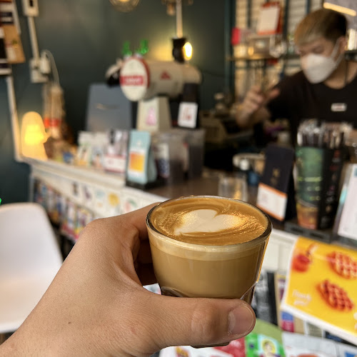 Owl Coffee (co2 coffee0 - การบริการอาหารและที่พัก