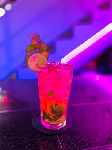 Opinii despre Lovely-Bar în อำเภอกะทู้ - การบริการอาหารและที่พัก