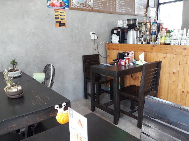 Opinii despre หนึ่งสยาม คอฟฟี่ คาเฟ่ และอาหาร în อำเภอกระทุ่มแบน - การบริการอาหารและที่พัก