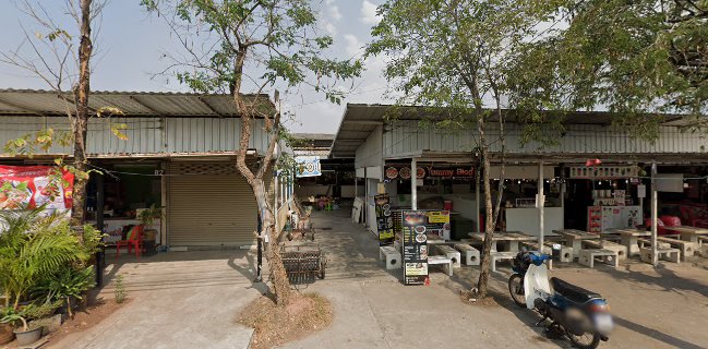 กระท่อมริมรางสาขาจอหอ ตลาดสระครก